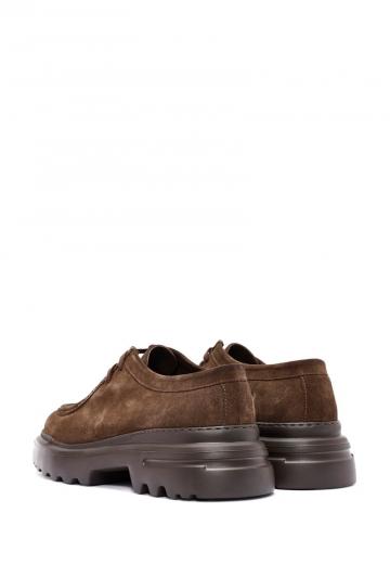 Ботинки на шнуровке