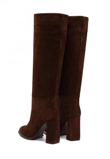 Высокие сапоги