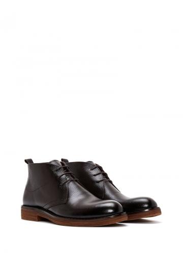 Ботинки на шнуровке