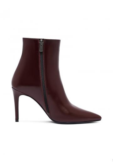 Полусапожки на высоком каблуке