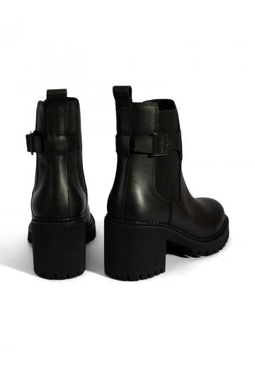 Полусапожки на платформе