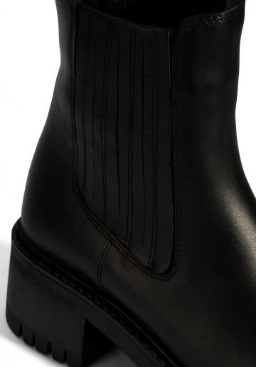 Ботинки челси