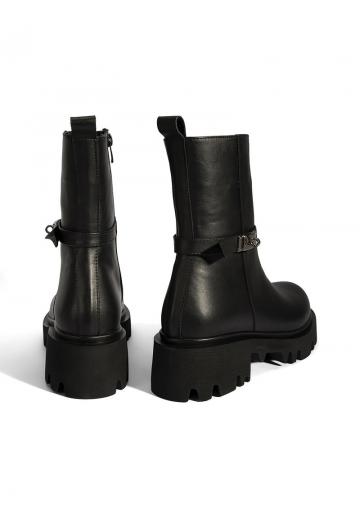 Полусапожки на платформе