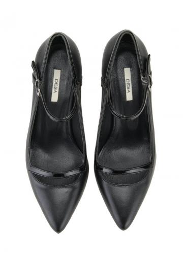 Туфли с ремешком