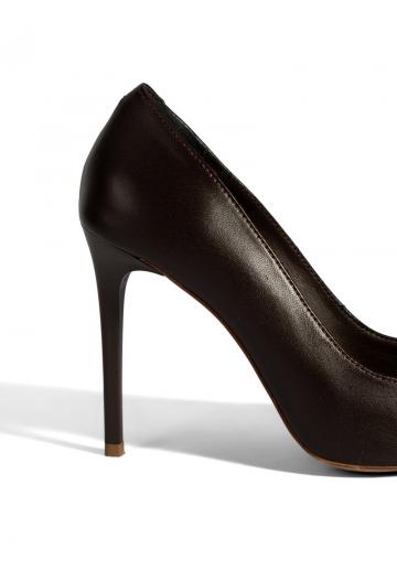 Туфли на высоком каблуке