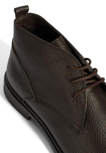 Ботинки на шнуровке