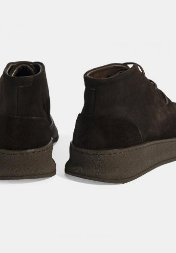 Ботинки на шнуровке