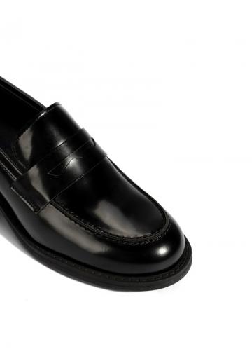 Полуботинки