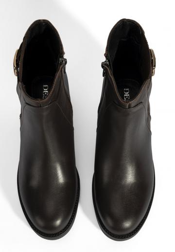 Полусапожки на высоком каблуке