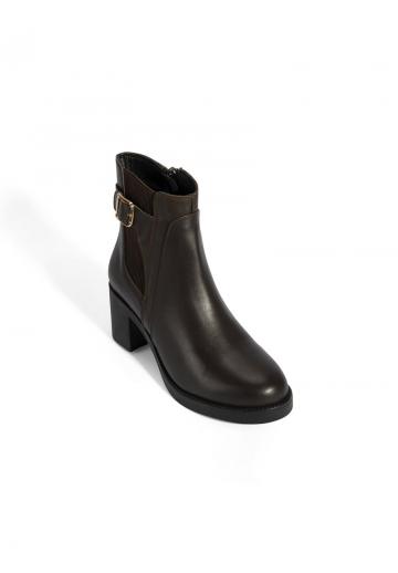 Полусапожки на высоком каблуке