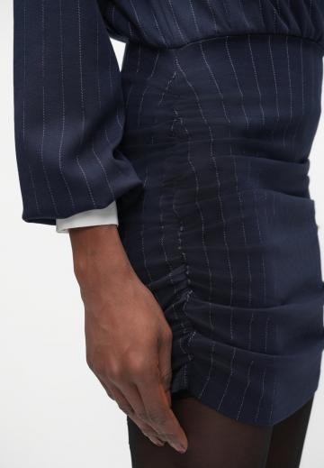 Короткое платье