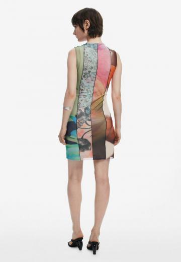 Платье футляр