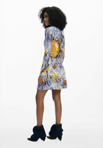 Короткое платье