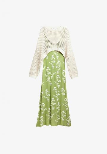 Платье футляр