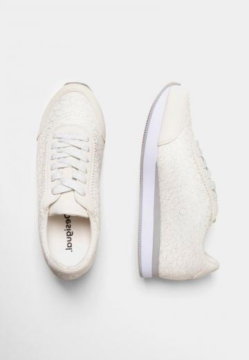 Гандбольные кроссовки