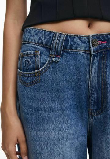 Свободные джинсы