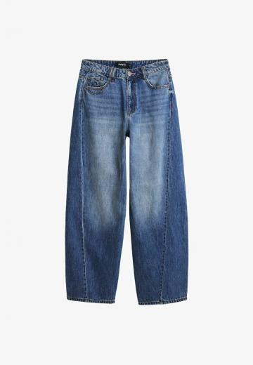 Свободные джинсы