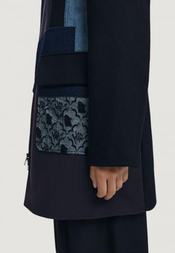 Короткое пальто