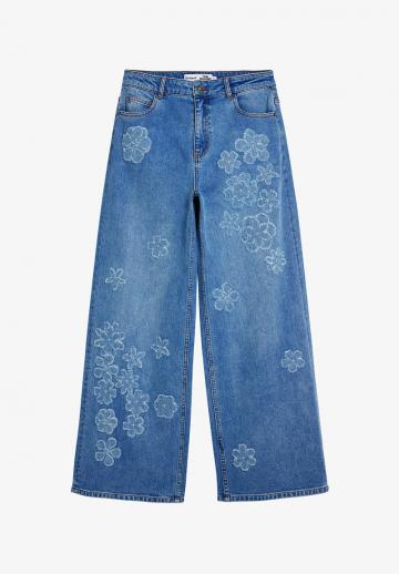 Свободные джинсы