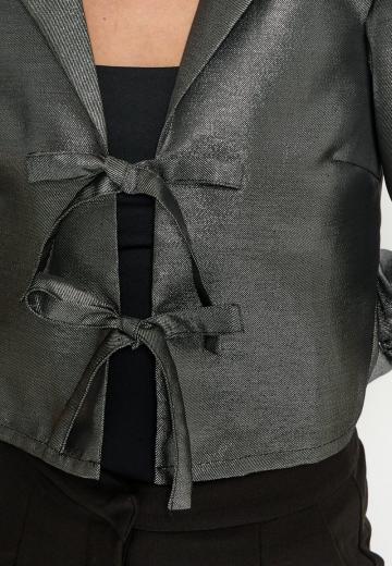 Короткая куртка