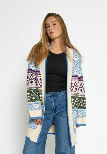 Жаккардовая вязаная кофта