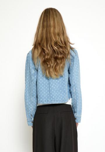 Джинсовая куртка