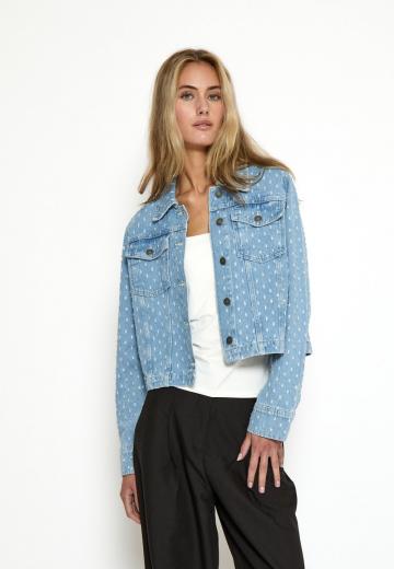 Джинсовая куртка