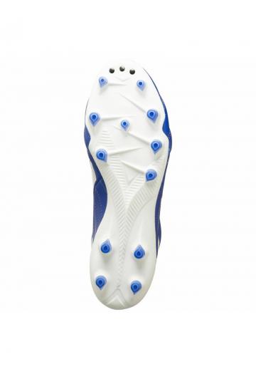 Футбольные бутсы