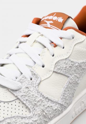 Гандбольные кроссовки