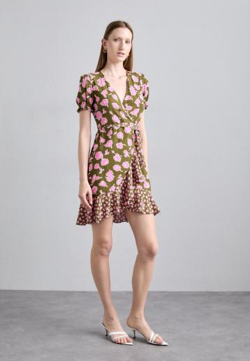 Летнее платье