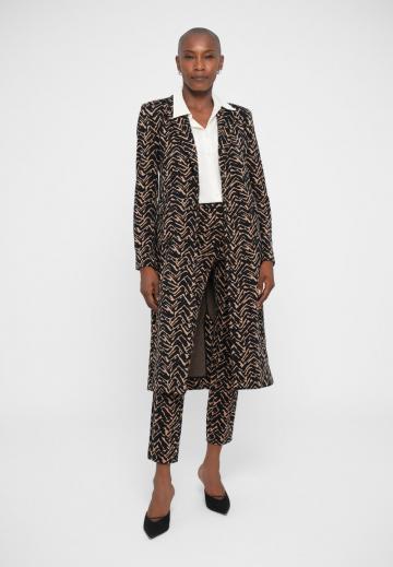 Шерстяное пальто