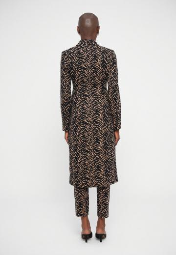 Шерстяное пальто