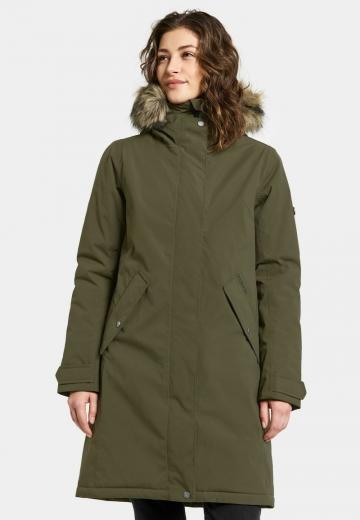 Спортивная куртка