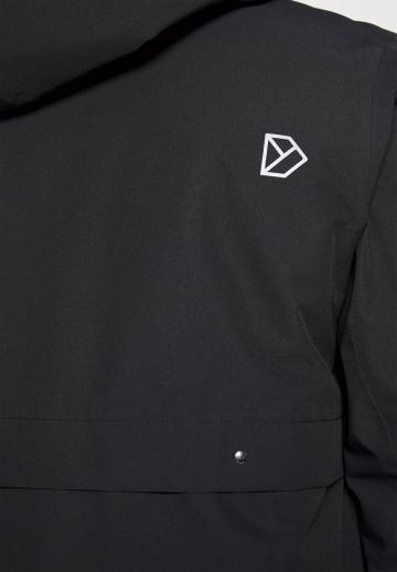 Спортивная куртка