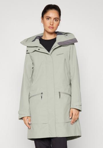 Спортивная куртка