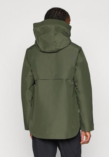 Спортивная куртка