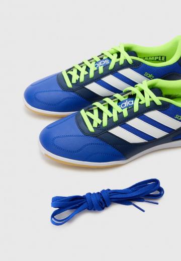 Футбольные бутсы