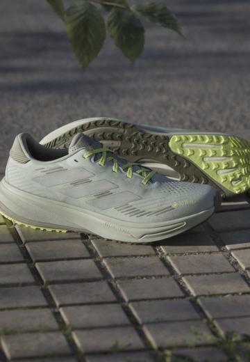 Беговые кроссовки