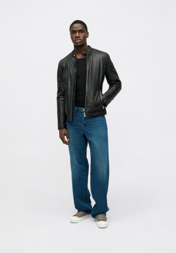 Прямые джинсы