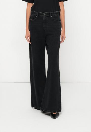 Свободные джинсы