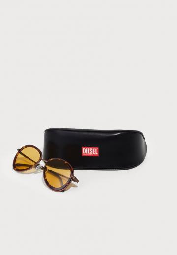 Солнечные очки