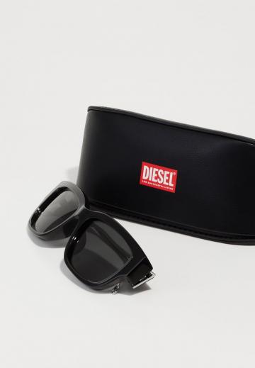 Солнечные очки