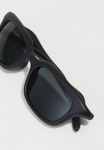 Солнечные очки