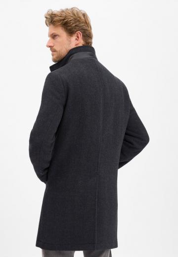 Короткое пальто