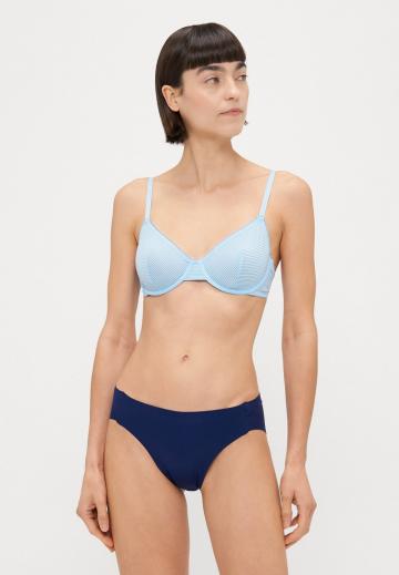 Бюстгальтер