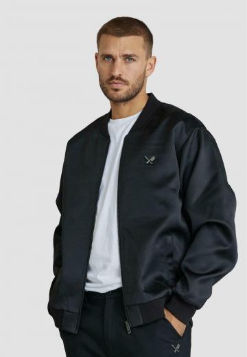 Куртка бомбер