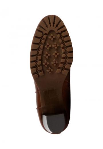 Полусапожки на высоком каблуке