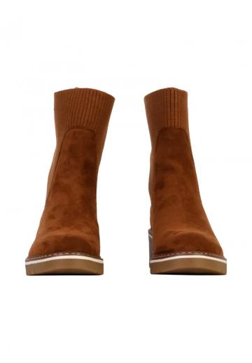 Полусапожки на платформе