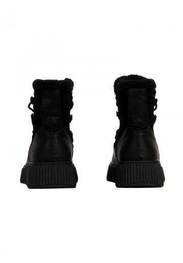 Зимние ботинки