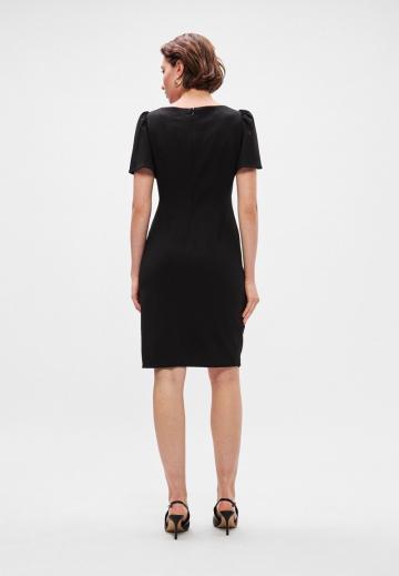 Платье футляр